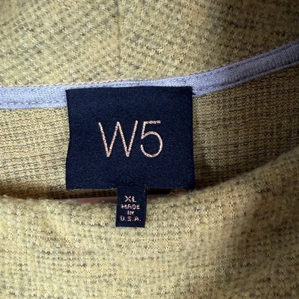 W5 chic cowl